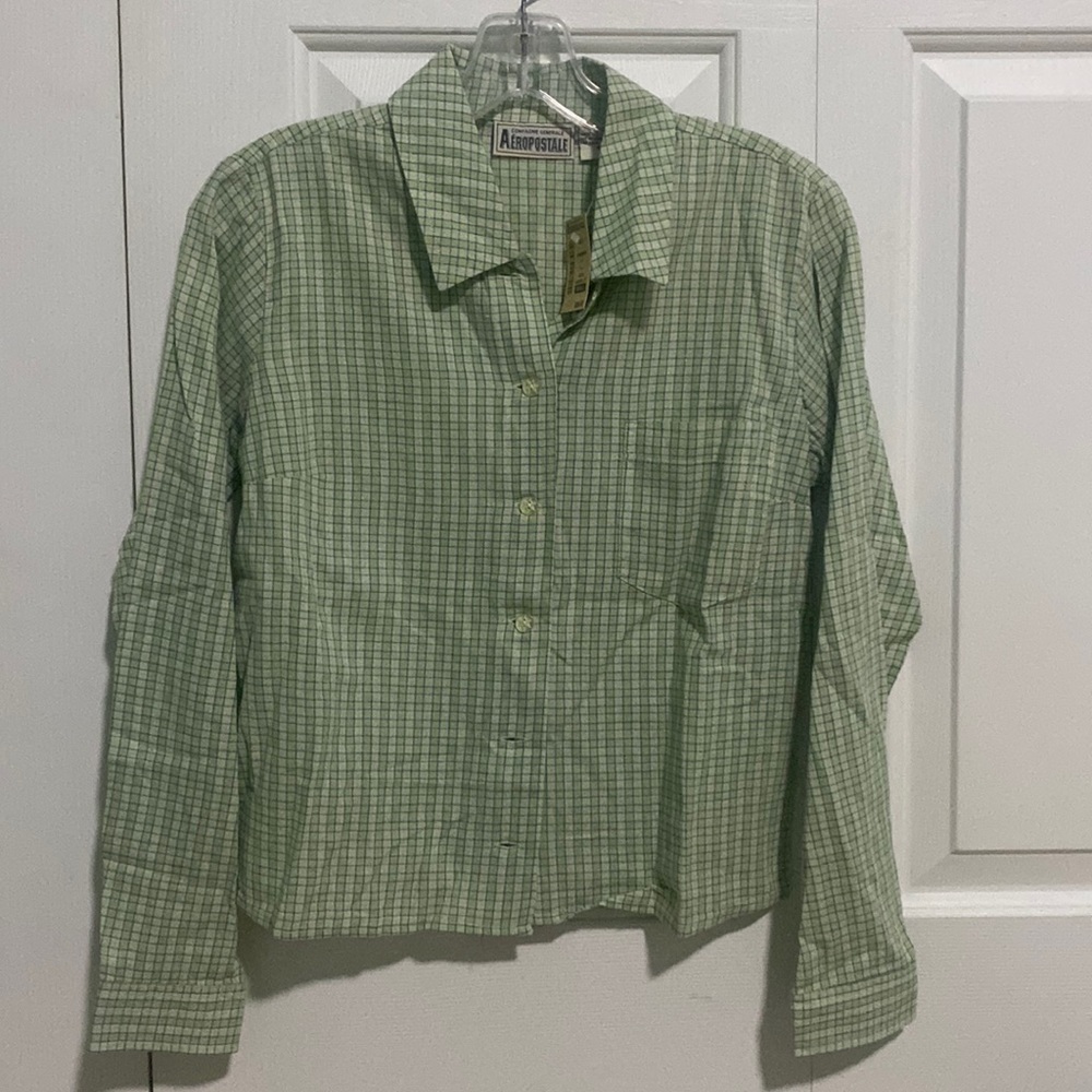 Aeropostale novelty button up long sleeve, size small